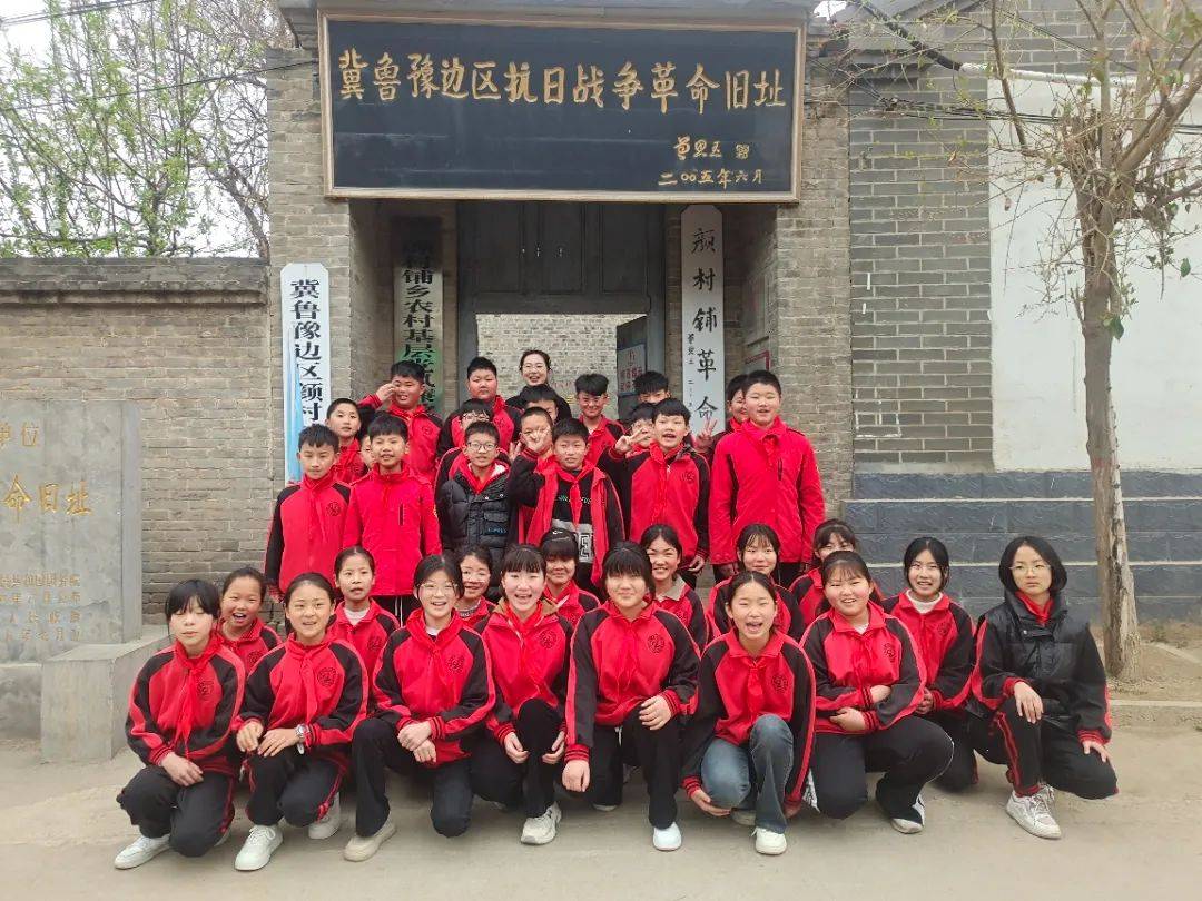 【乡村优秀青年教师风采①】李银鹤:点亮乡村教育的星星之火