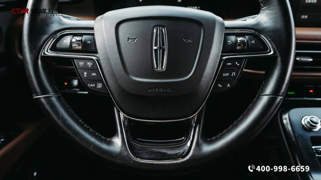 【林肯 航海家 2.7t 四驱尊耀版】