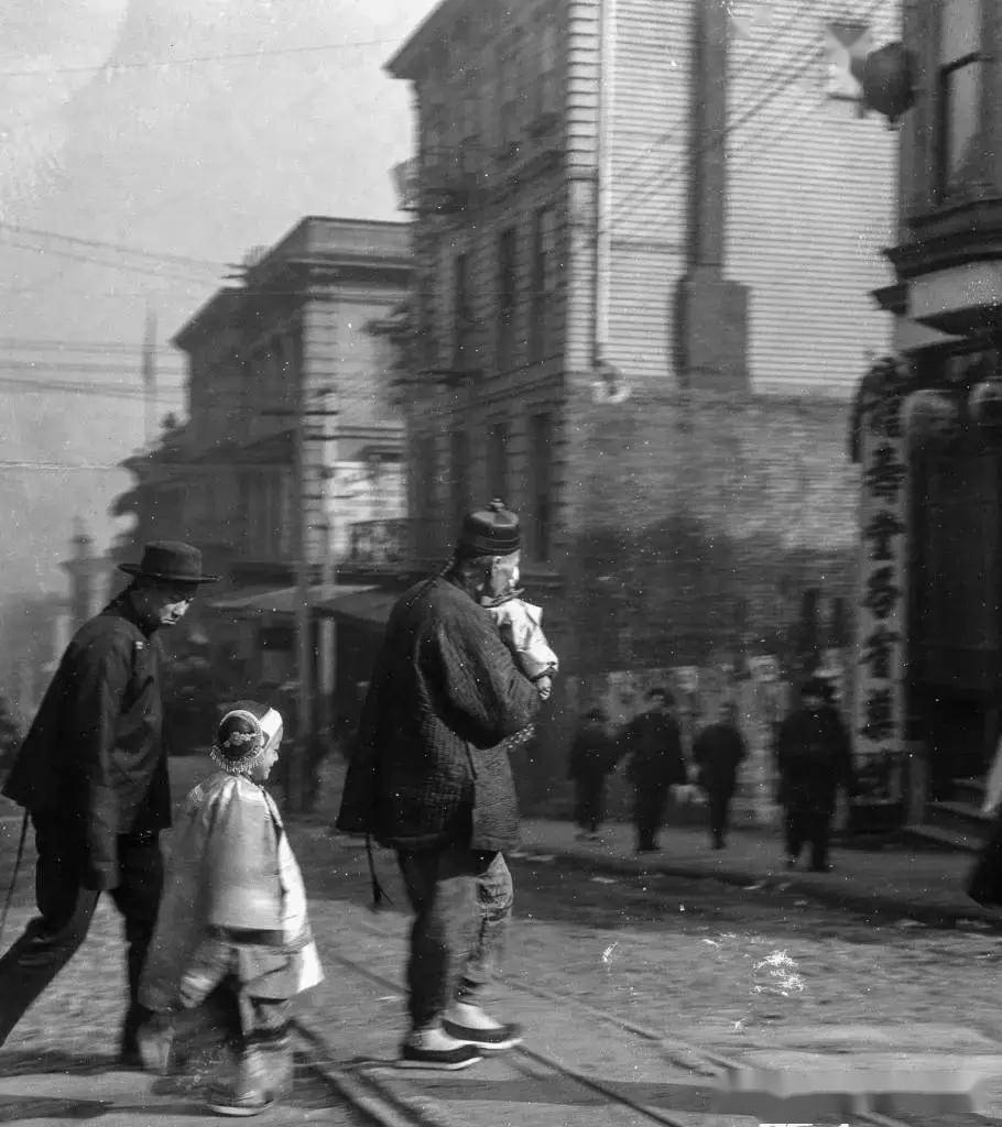 罕见老照片:1896-1906,旧金山唐人街的十年,一个世纪的记忆