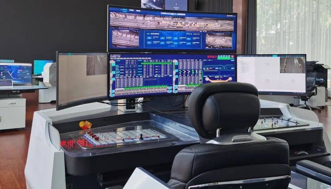 "华为怎么有女同志来矿上?"第一天到煤矿报到,保安惊住了