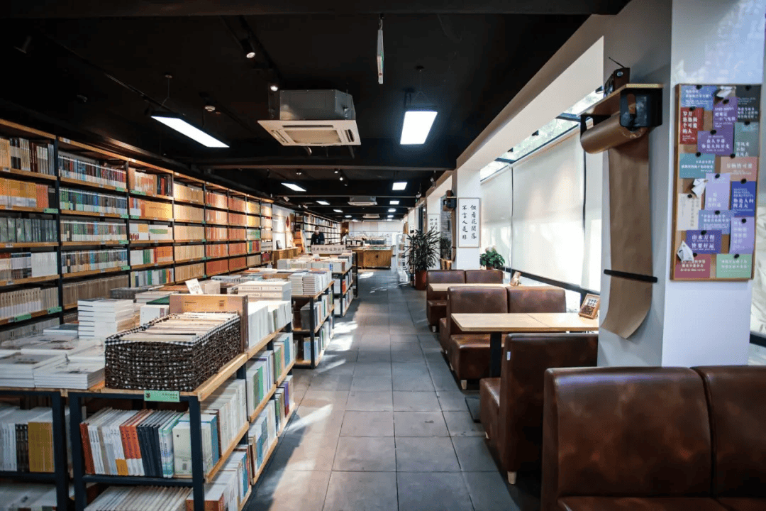 中华书局招聘书店店长1名_工作_管理_店铺