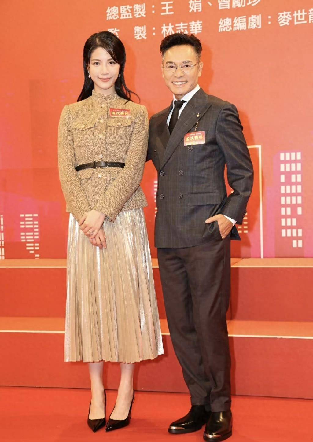 tvb视帝郭晋安深圳搭地铁,离婚后状态回春,前妻自曝约会6男子