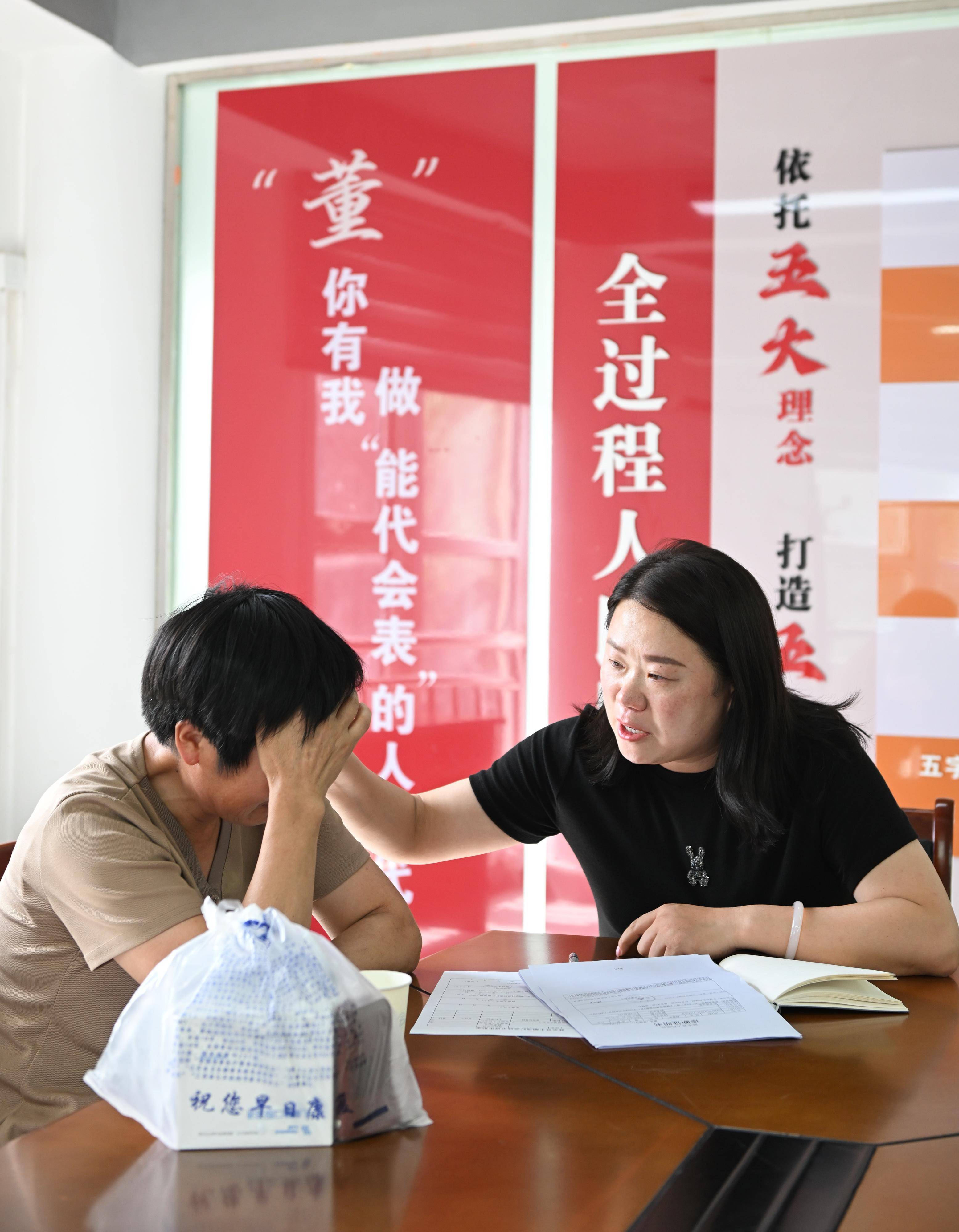 江苏涟水:架起服务群众"连心桥"