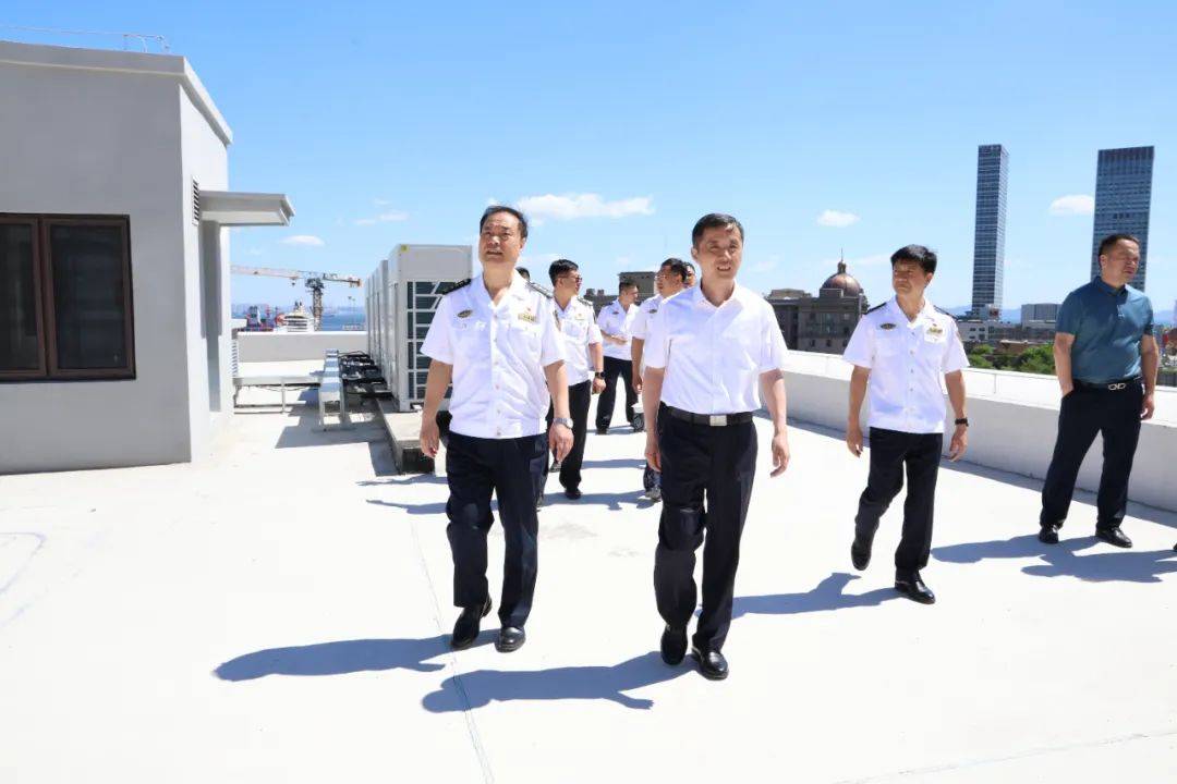 交通运输部海事局党组书记,副局长徐伟到辽宁海事调研