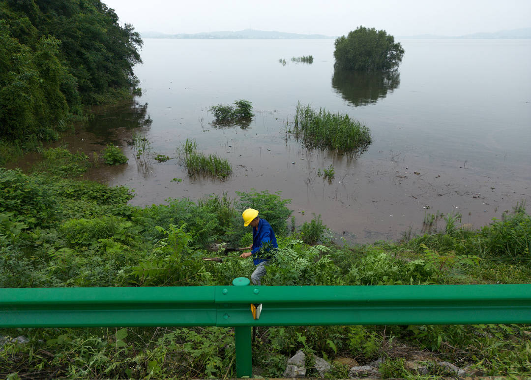 南方强降雨｜鄱阳湖水位超警，预计还将持续上涨