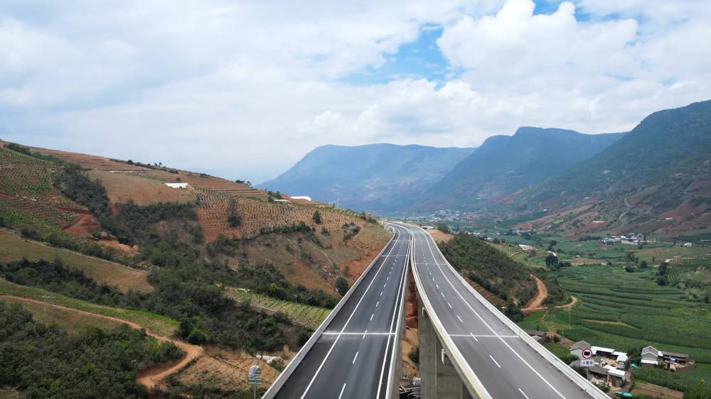 宾鹤高速公路图片