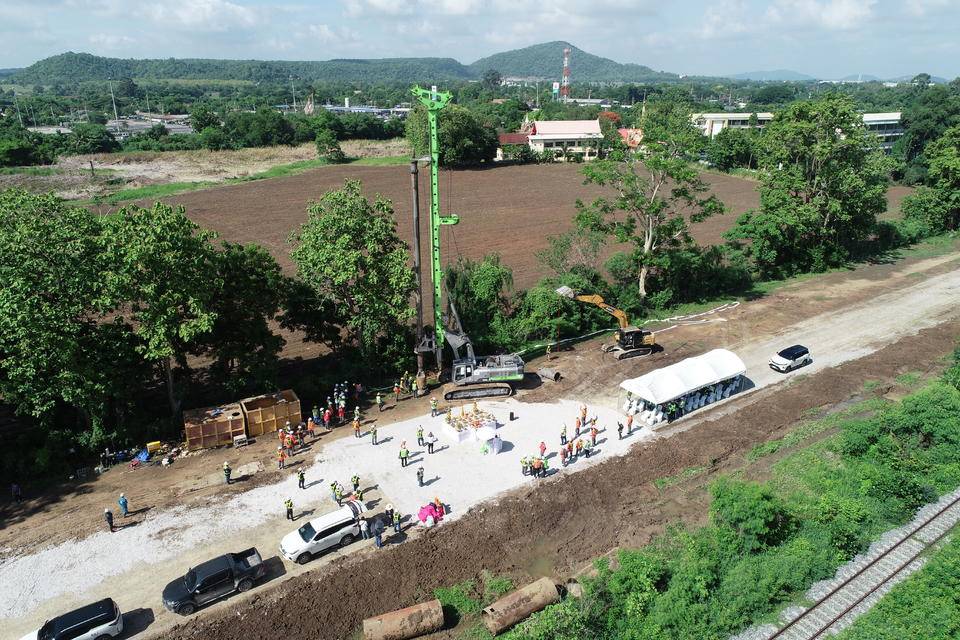 中泰铁路一期土建工程耿奎-冈东段开始主体施工(图2)