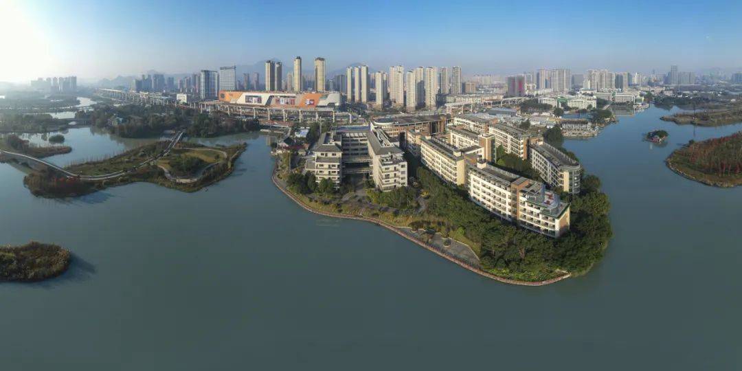 温州市第五十一中学招生咨询