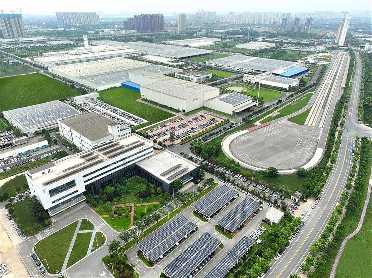 "高端制造"赋能产业升级 东风汽车10家工厂获评"绿色工厂"称号