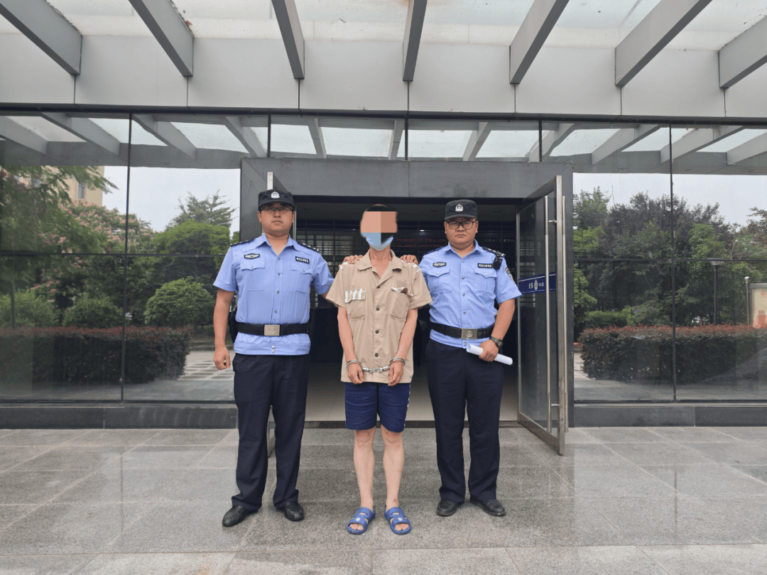 天门顺利解回一名在押罪犯