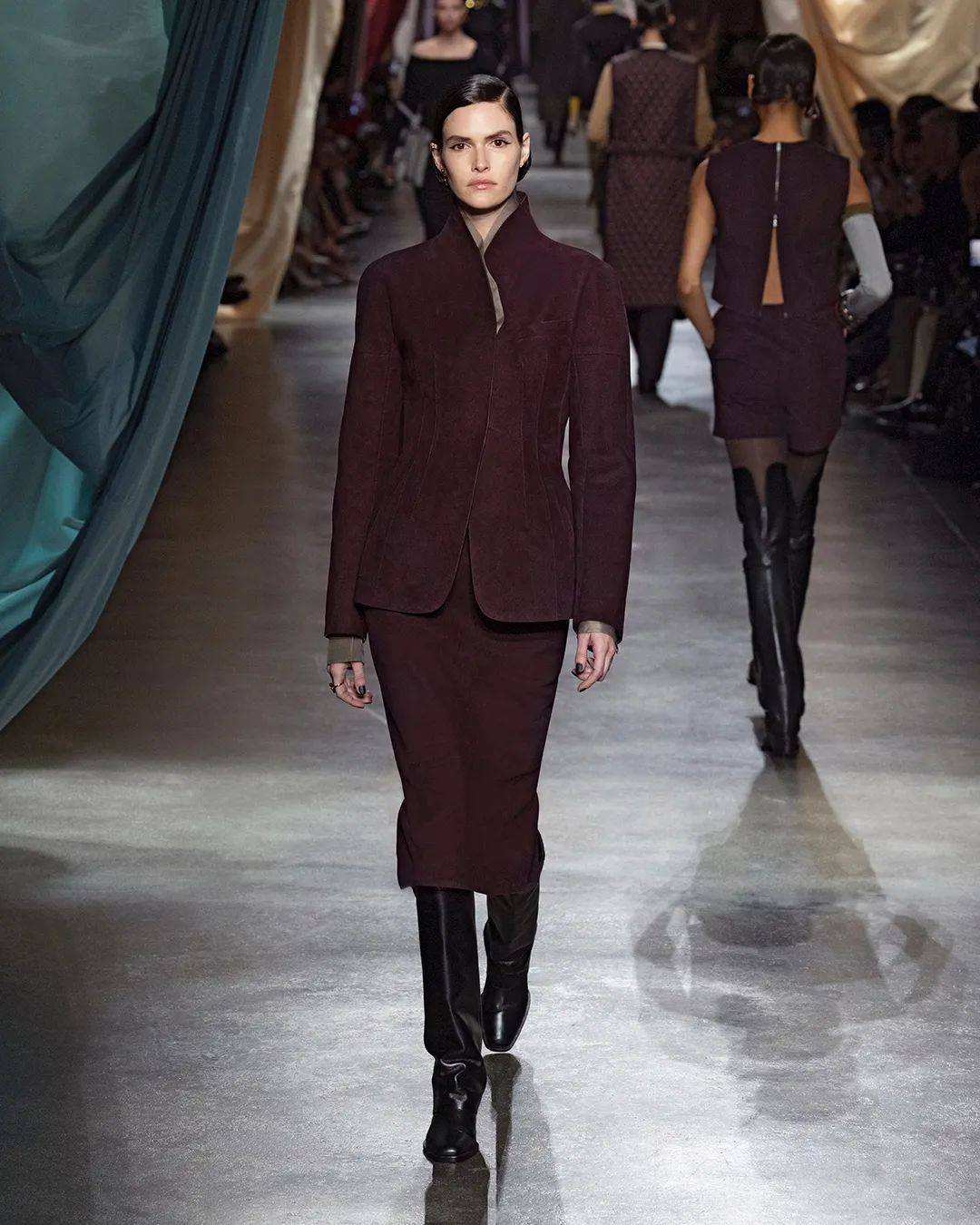 fendi 2024秋冬成衣系列发布秀