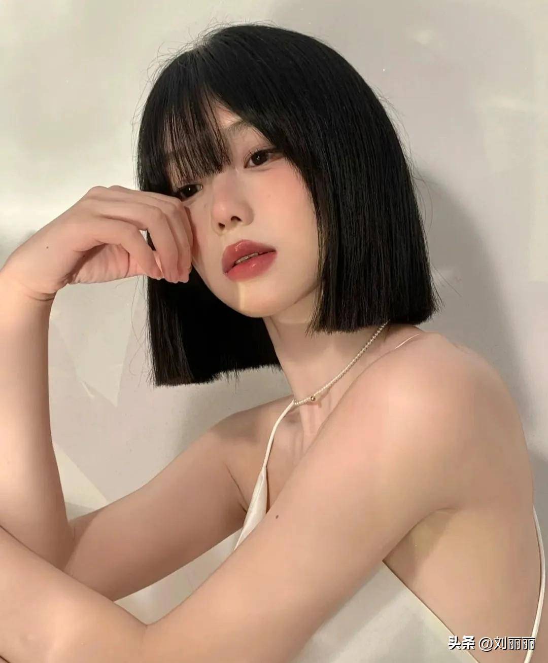 高颜值一刀齐波波头,简单时尚不落伍0_发型_头发_女性