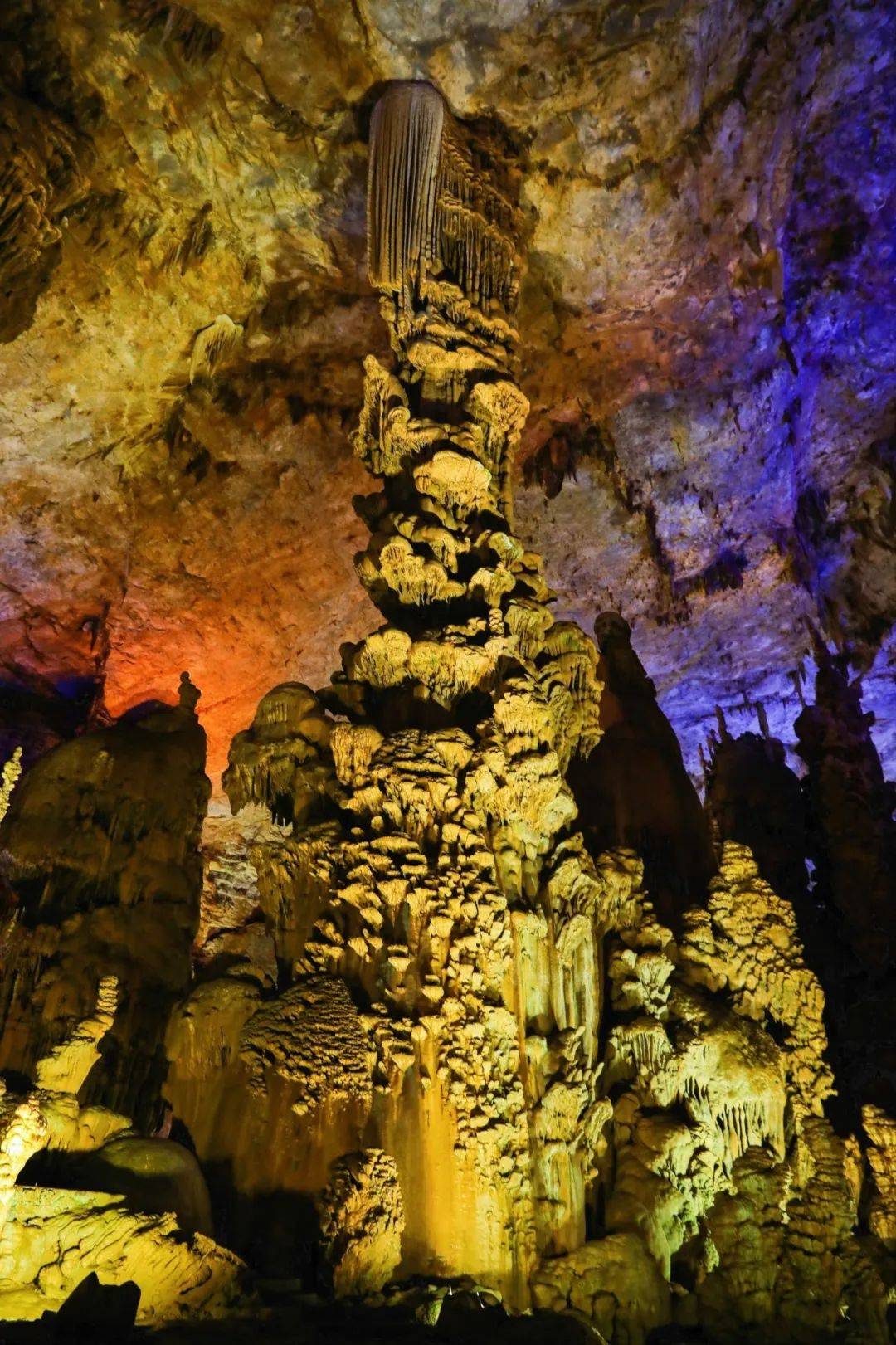 这个夏天,来贵州就对了!_万峰_溶洞_古镇