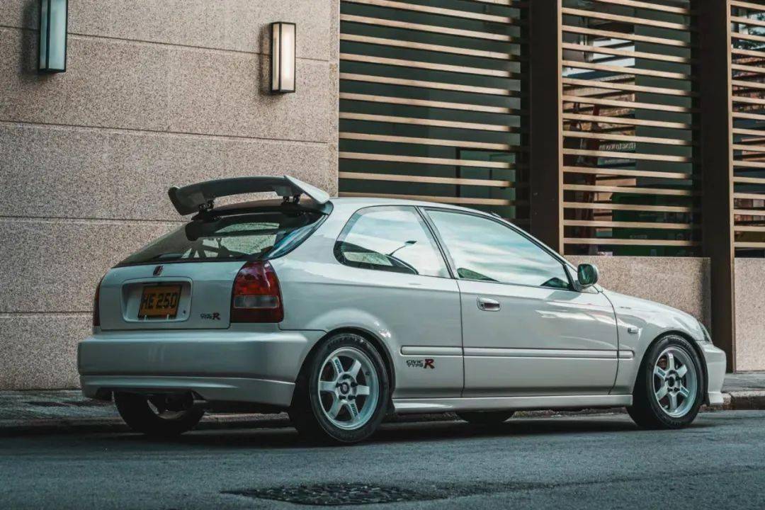 最纯粹的JDM,初代思域Type-R+红机头_搜狐汽车_搜狐网