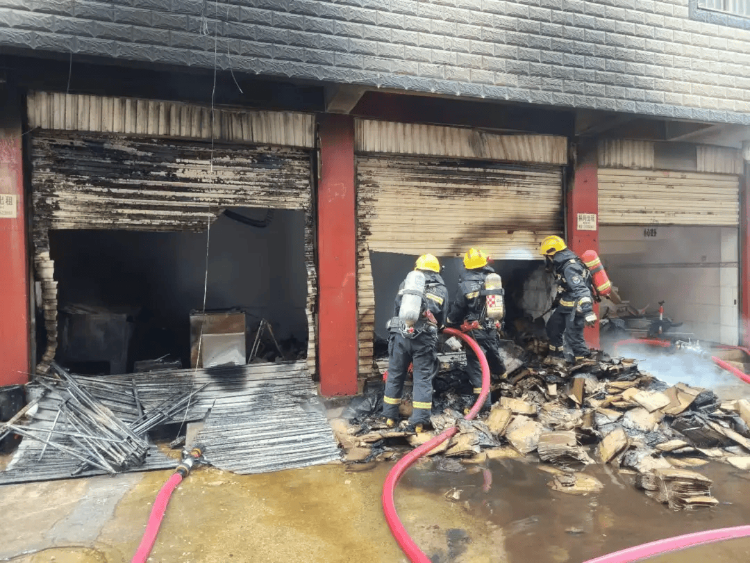 "_火灾_火势_厨房