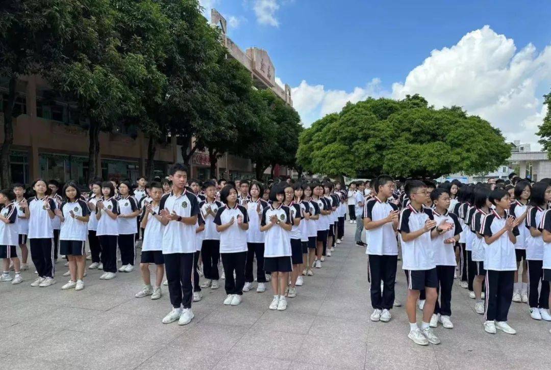 校园,强心护校不"放假"——2023-2024学年官窑初级中学法制教育进校园