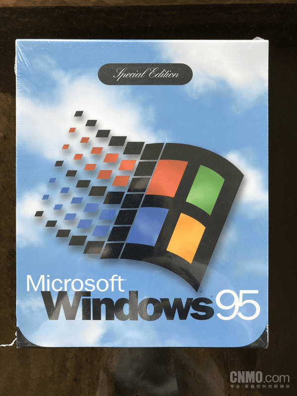 意义非凡!前微软经理展示windows 95史上首个零售版