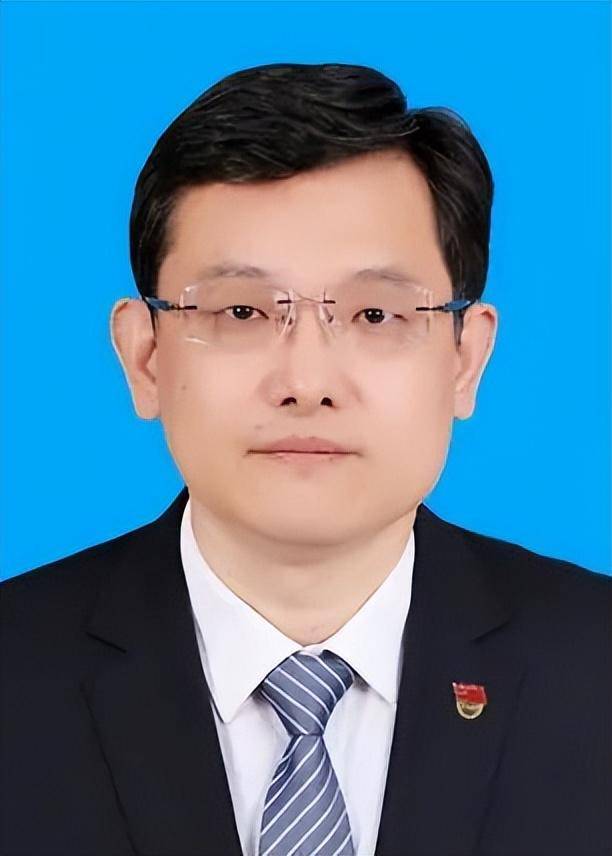 4位干部(拟)任厅级新职,"准80后"的他拟升正厅