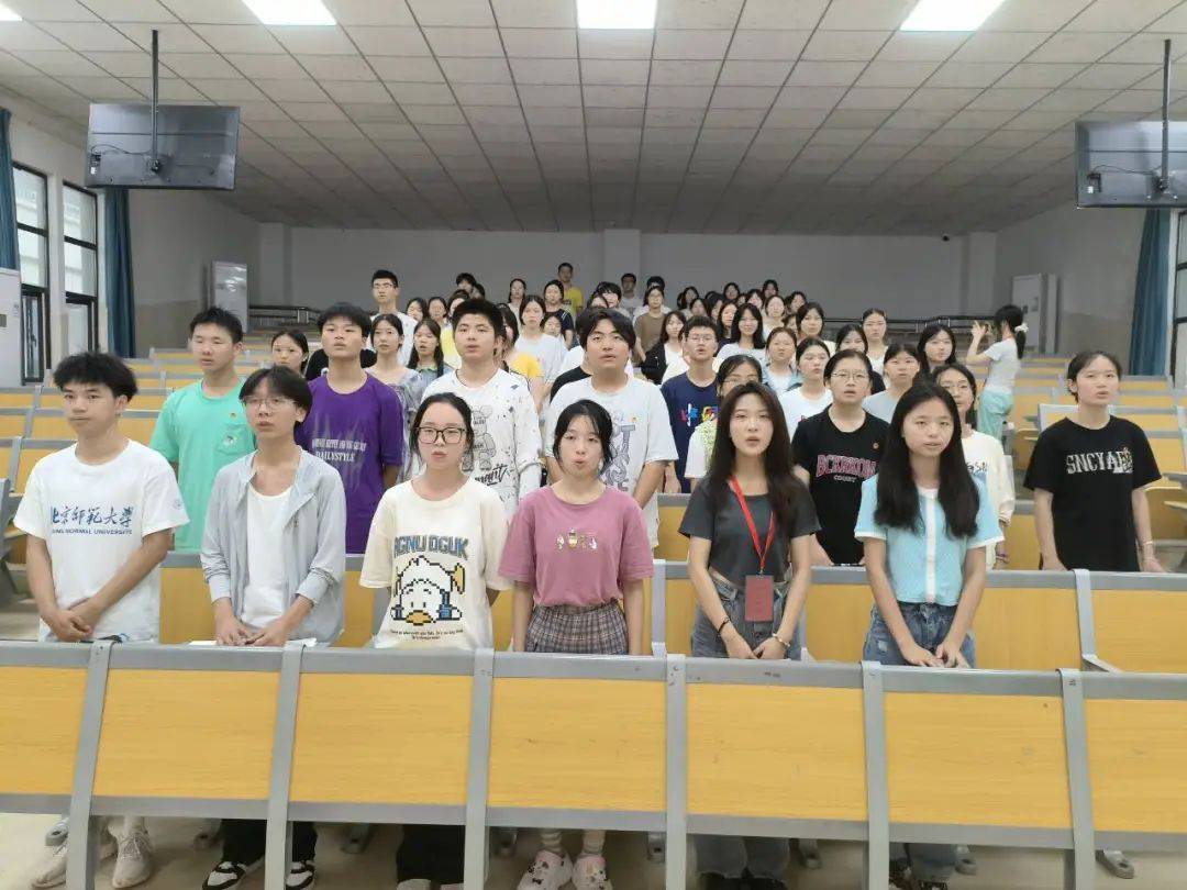 临近期末,共青团吉安师范学校委员会将对过去一学期进行总结,并展望