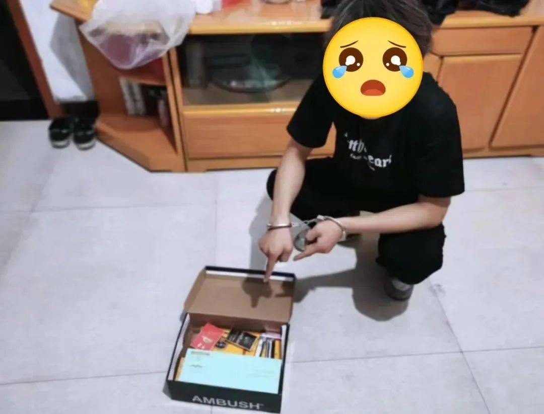 长治一便利店被盗!小偷除了盗走现金与财物之外,还偷了.