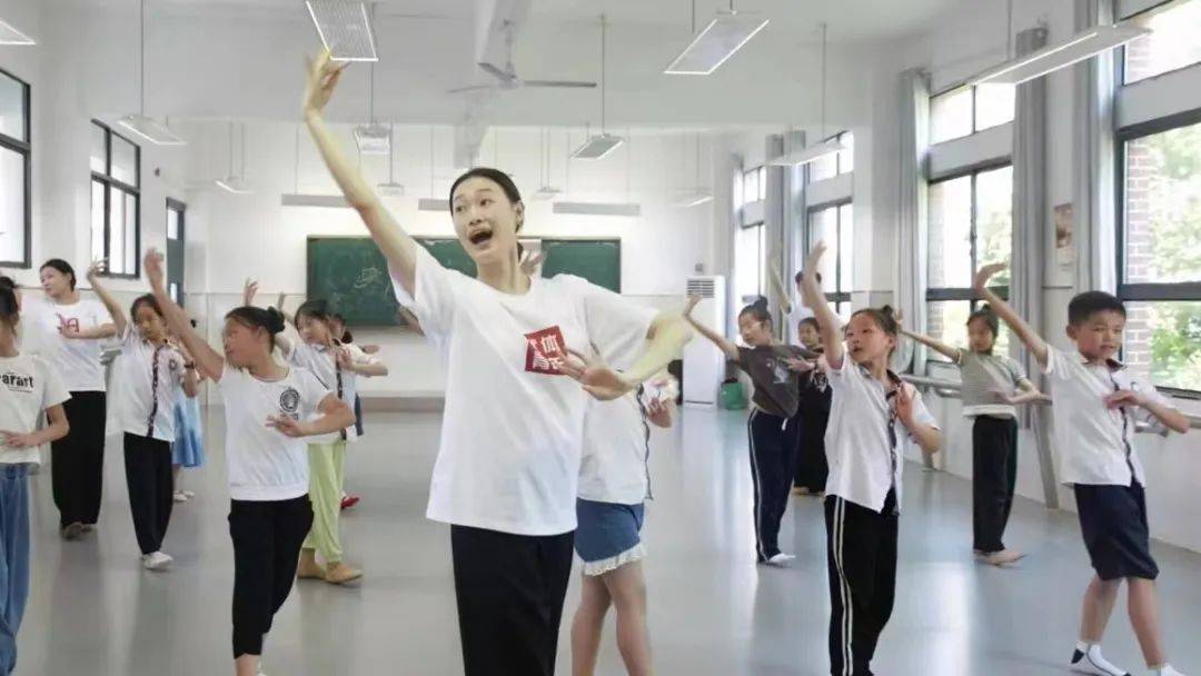 自7月5日来到我区后,武汉体育