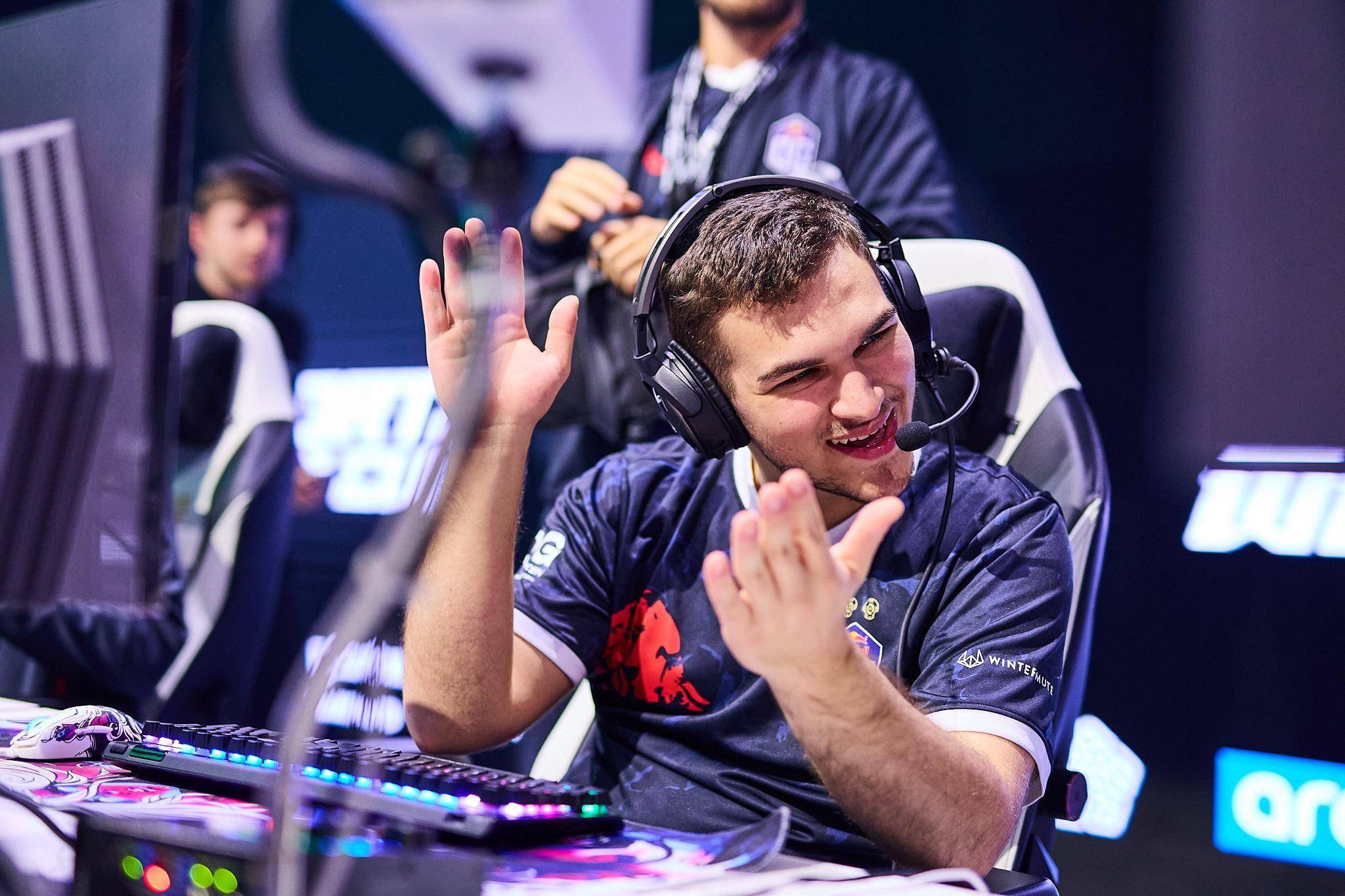 电竞世界杯《dota2》项目 lgd和xg双双晋级淘汰赛_利雅得_战队_败者