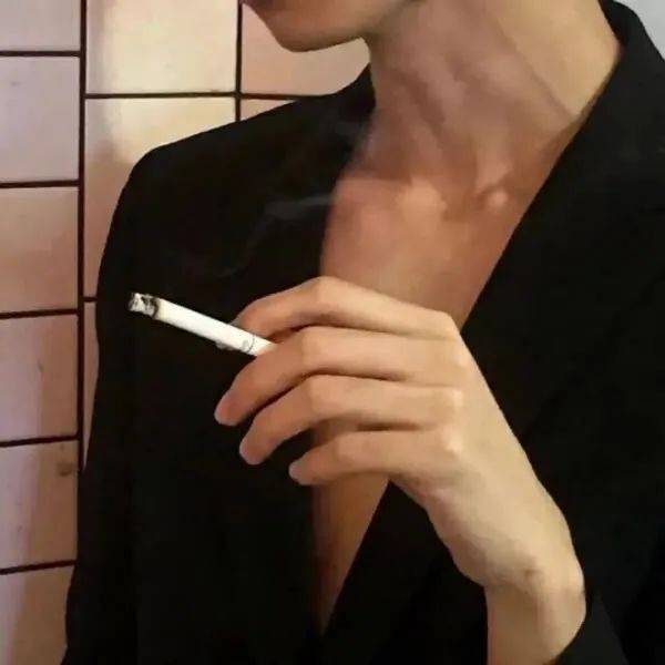 情侣头像丨隔着屏幕就喜欢的情头