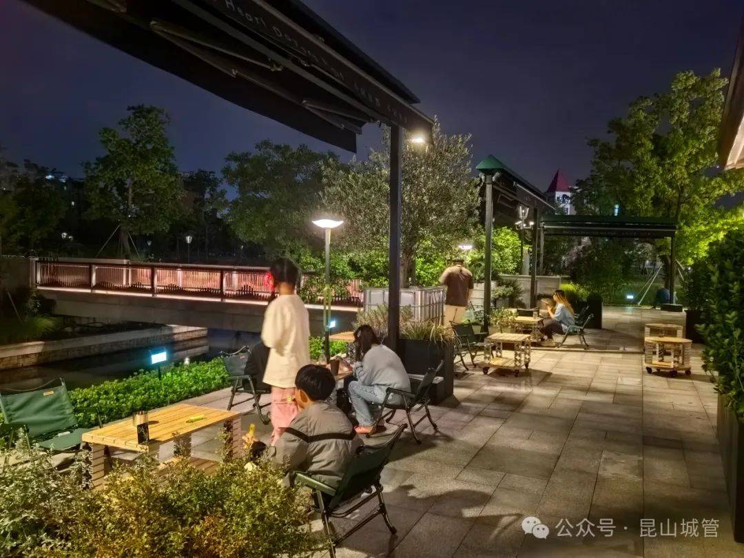 市域动态 | 昆山市:商业外摆新风景,点亮城市新"夜"态_街区_休闲_生活