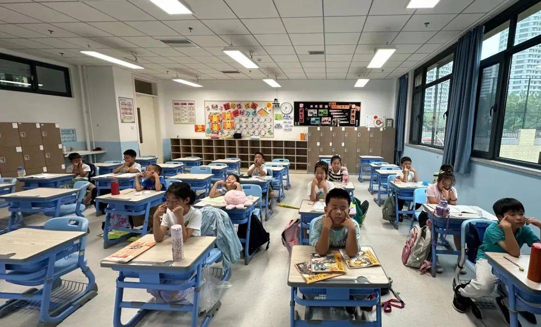 青岛澳门路小学青岛金门路小学普惠暑期托管以看护为主,坚持"五育并举