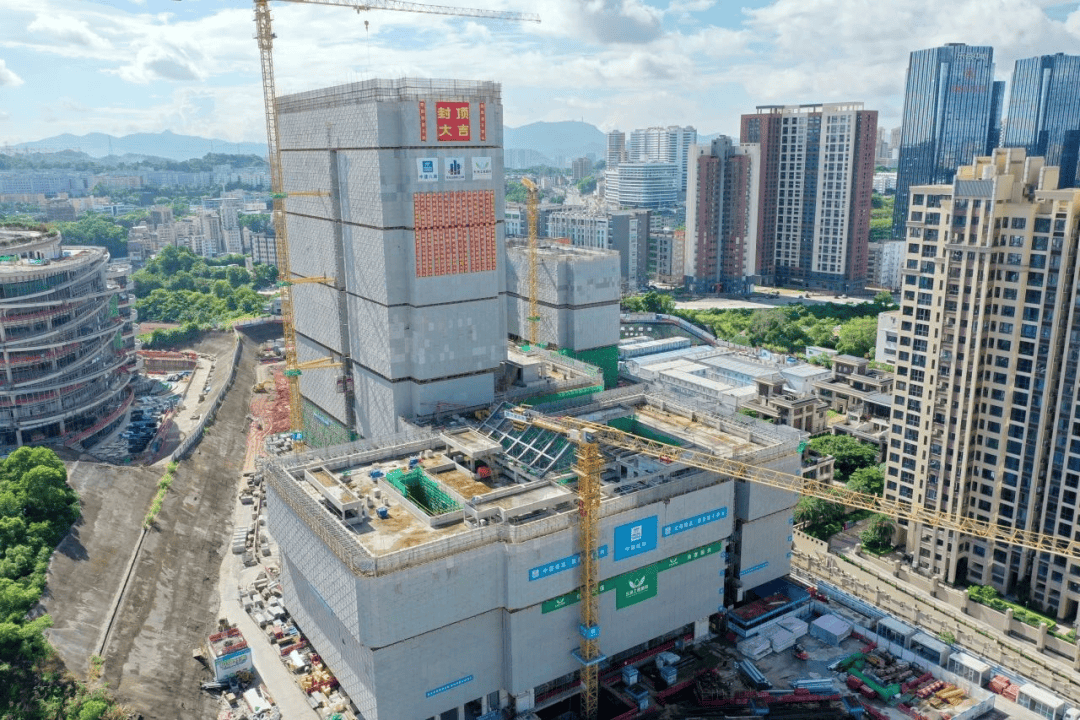 主体结构封顶!深圳这家医院建成可提供1000张床位_龙岗区_项目_建筑