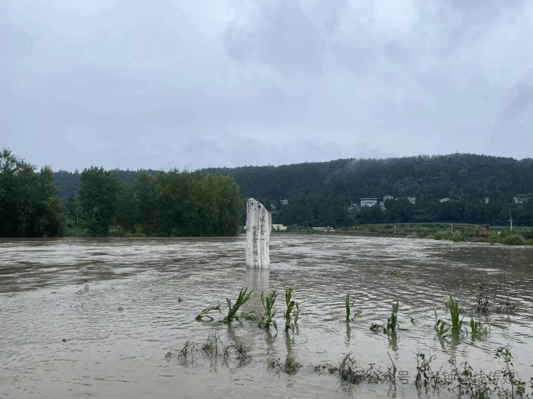 2024年升钟水库开闸泄洪