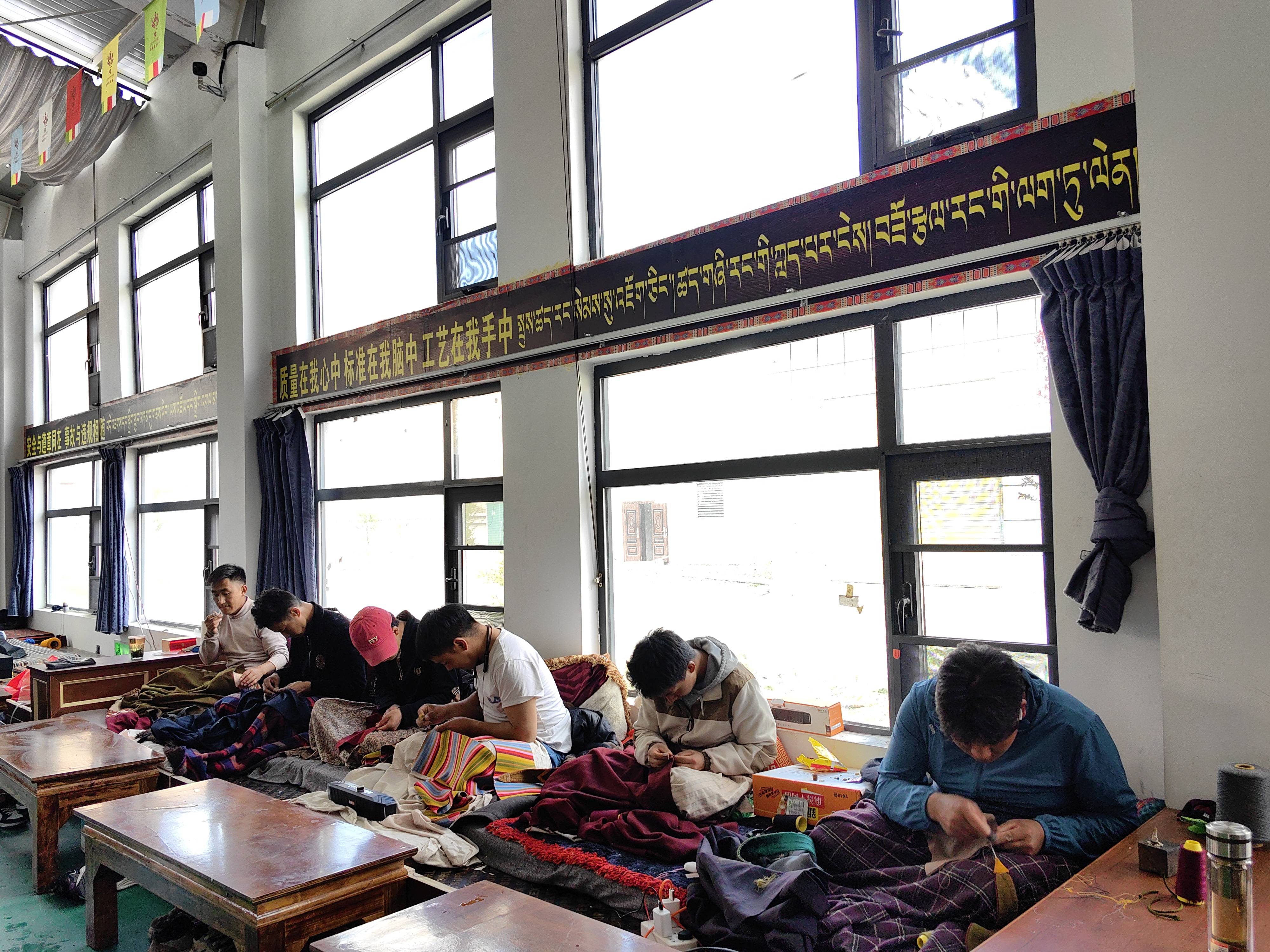 眼亮多交往,一园一林两食粮",第六批援藏工作队围绕"一菊一草一青稞"