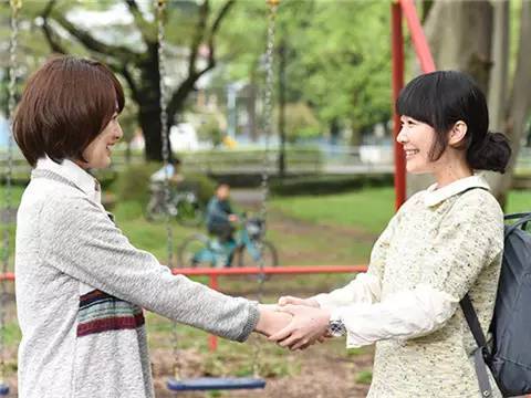 简单会话:初次见面常用的4种表达_desu_onegai_日语