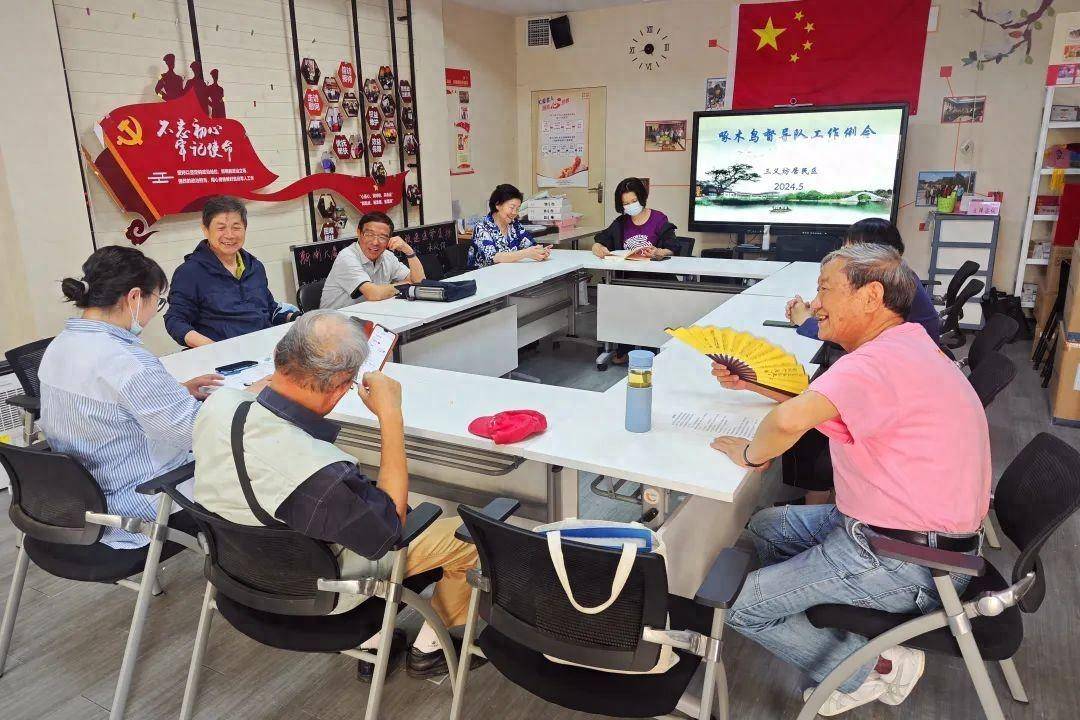 “比共享成果更开心的，是成为社区治理的一份子！”_居民区_问题_啄木鸟