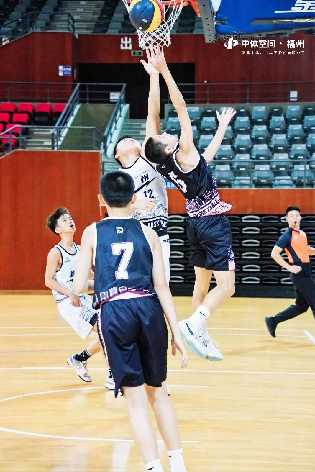 据了解,2024年福建省少儿篮球比赛是《2024年福建省青少年儿童体育