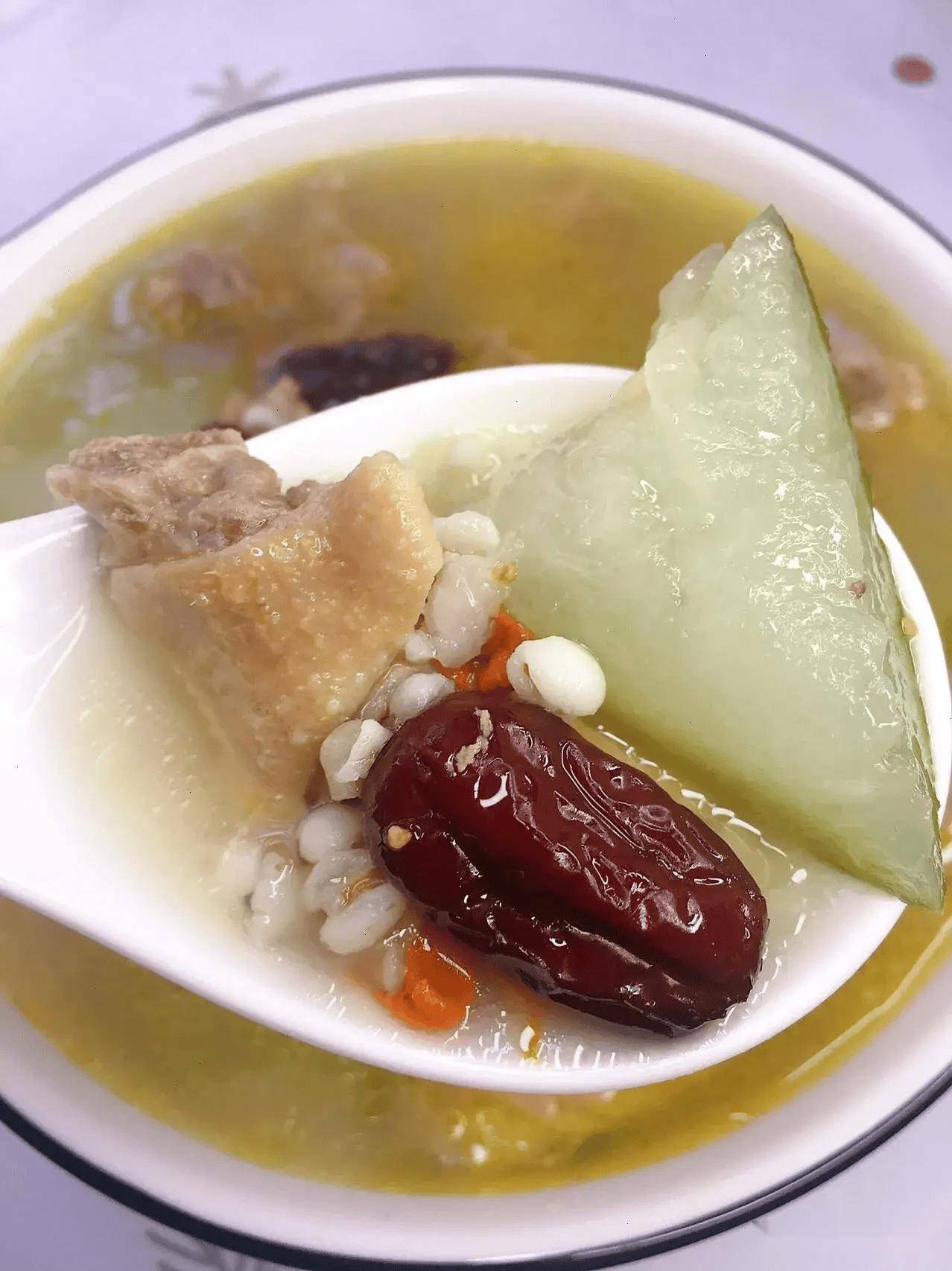 "大暑喝汤,伏天安康"夏季大暑,3道汤水要常喝,防暑祛湿