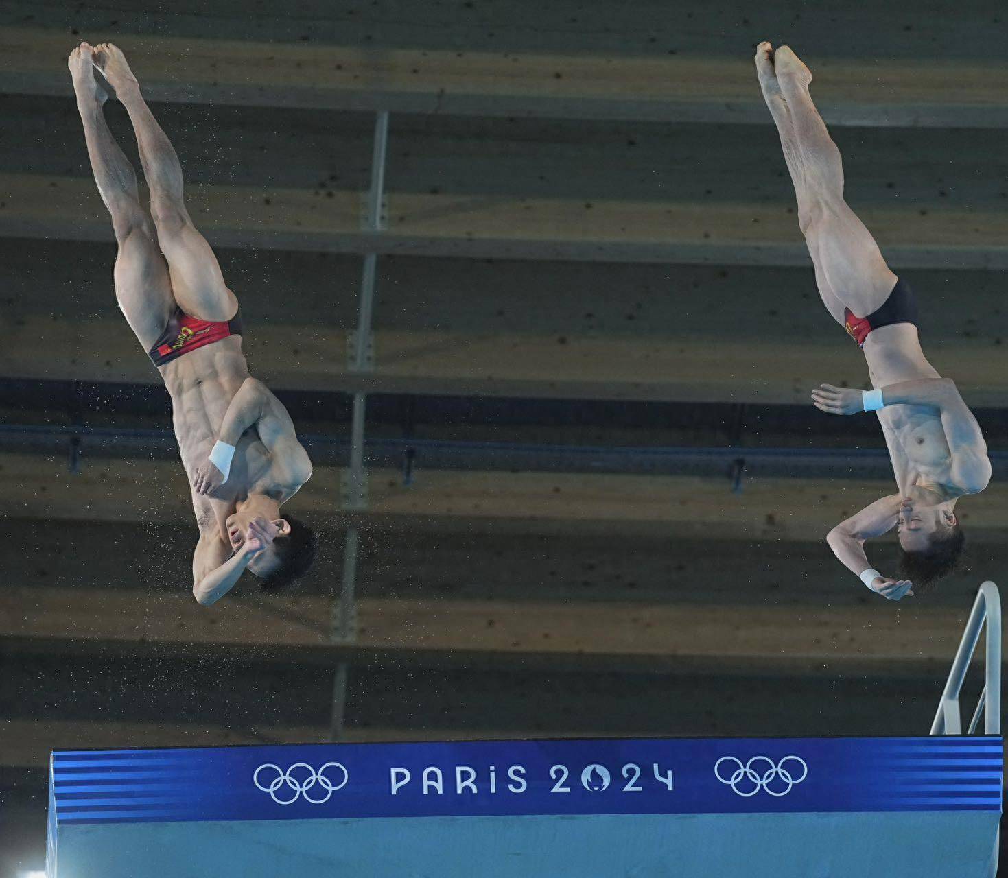 杨昊/练俊杰男双十米台夺冠 东京丢掉的冠军在巴黎拿回来了