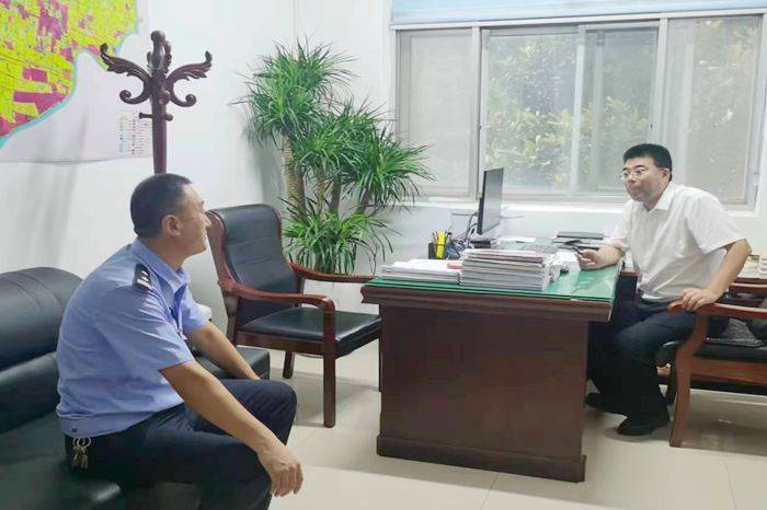 泰安交警泰山区城东大队: 对接多方形成合力 共同做好交通秩序管理