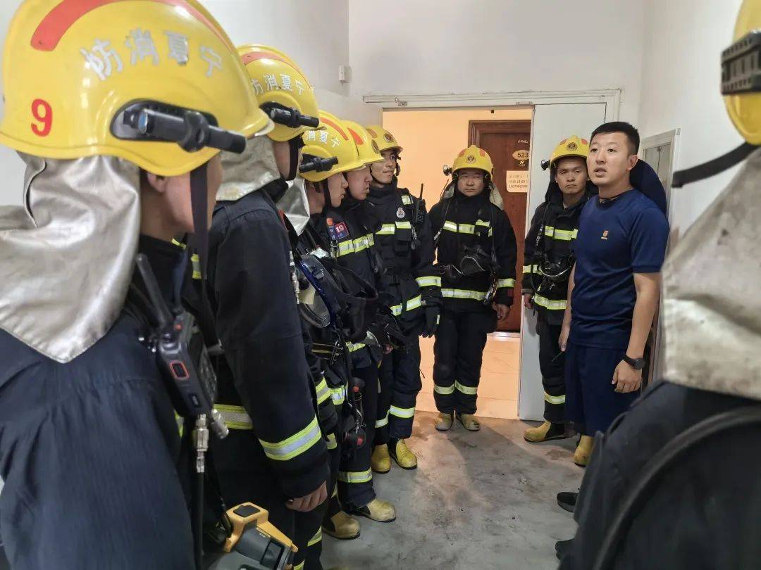 真备实练 以"演"驻防——银川市消防救援支队特勤大队一站组织高层
