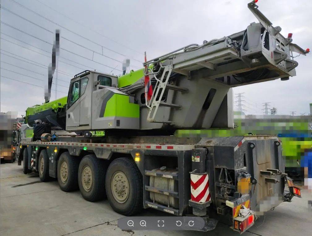 【中联工起二手设备出售】200吨全地面起重机