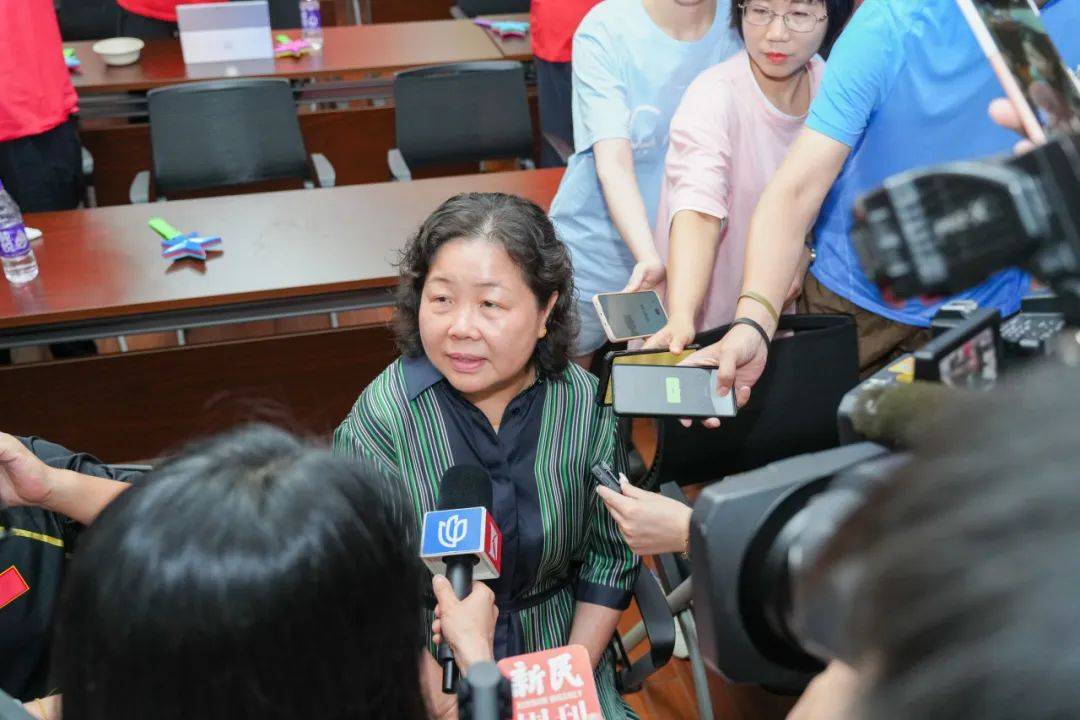 "申"动巴黎|奥运冠军陶璐娜谈王鑫杰:表现非常优异 仍有进步空间