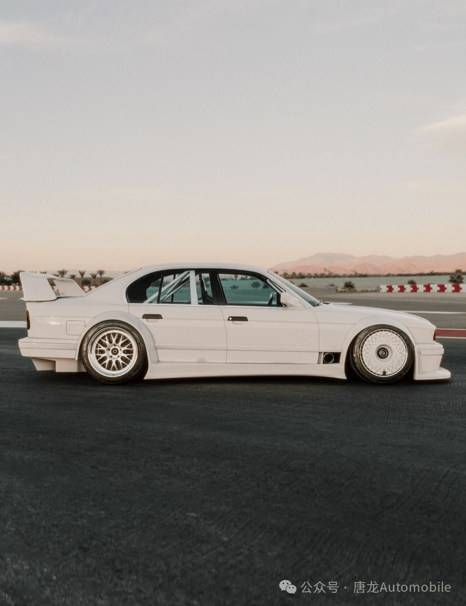 m5 gtr规格:激情与幻想的完美结合在汽车的世界里,改装与梦想总是相辅