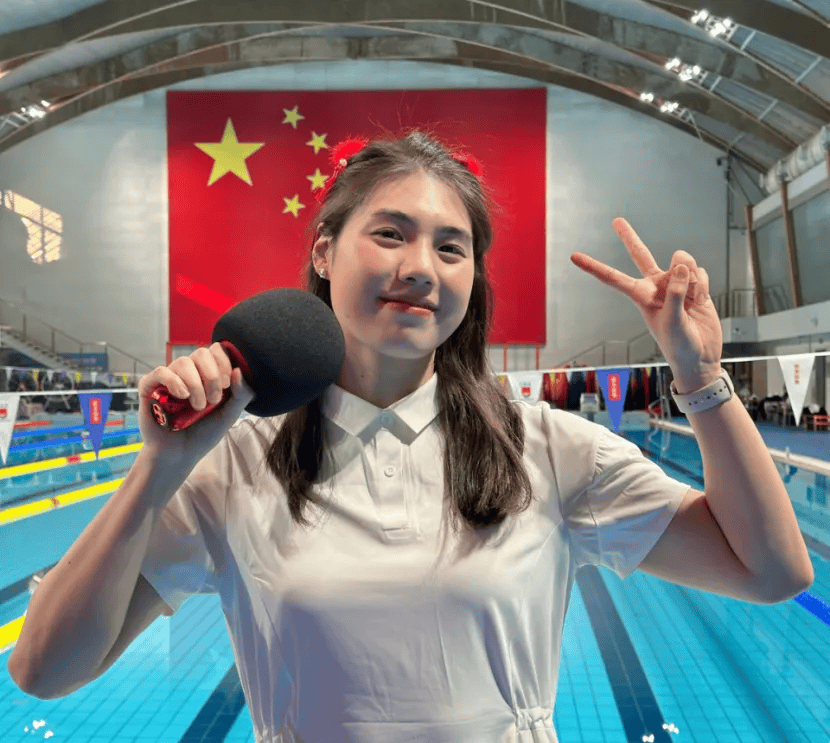 "3岁"下水",12岁获得省运会冠军,13岁进入省游泳队,20岁成