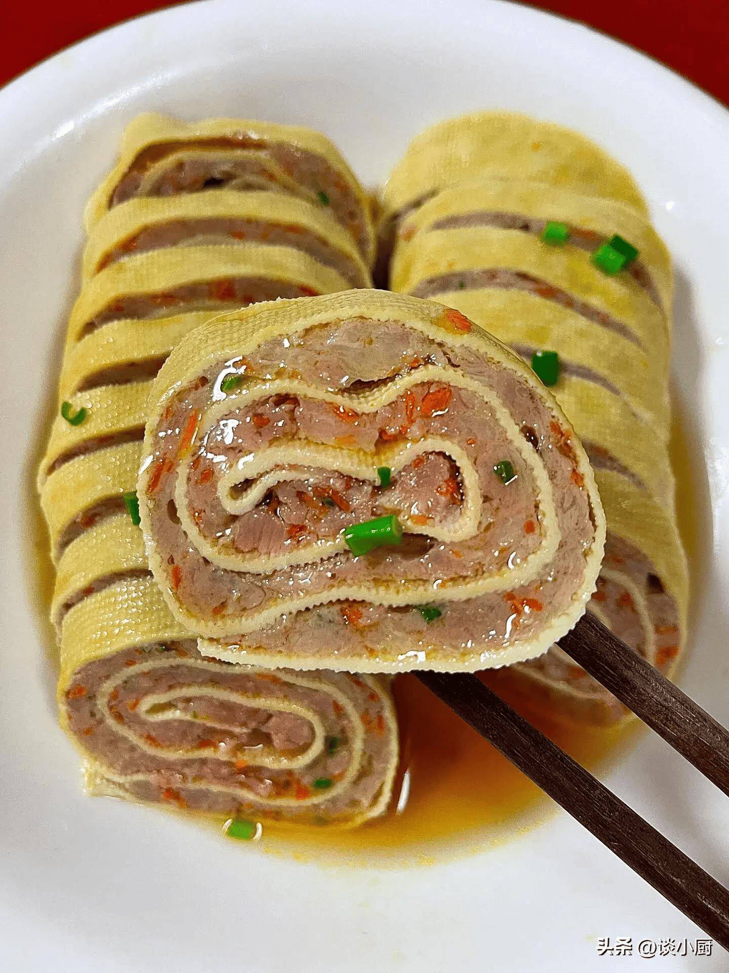 豆皮_胡萝卜_豆腐汤