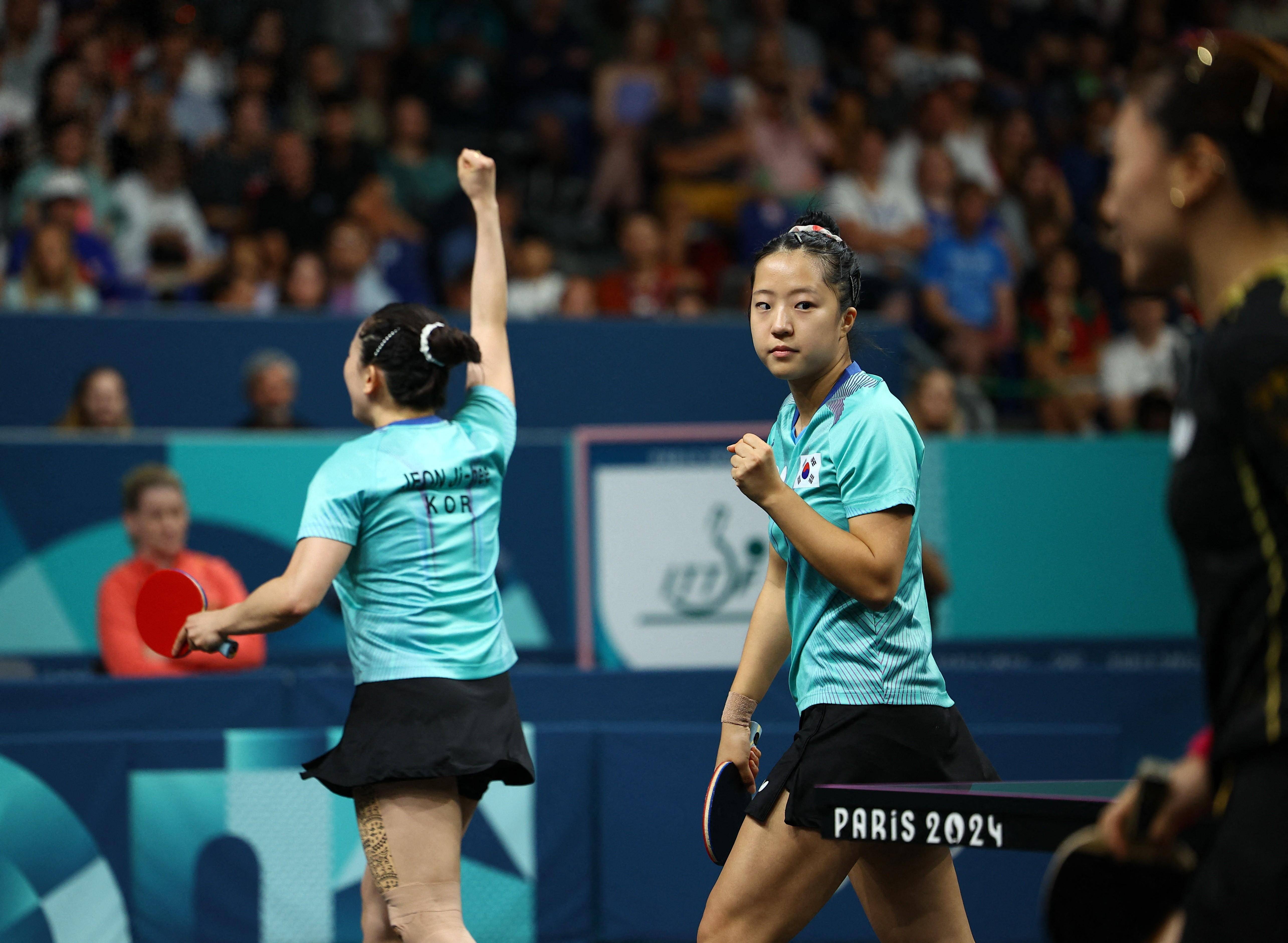 女乒团体铜牌赛第一场:申裕斌/田志希3-2艰难击败万远/单晓娜_德国_乒乓球_巴黎奥运会