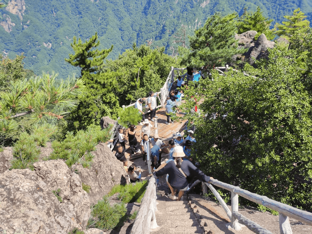 鸡峰山