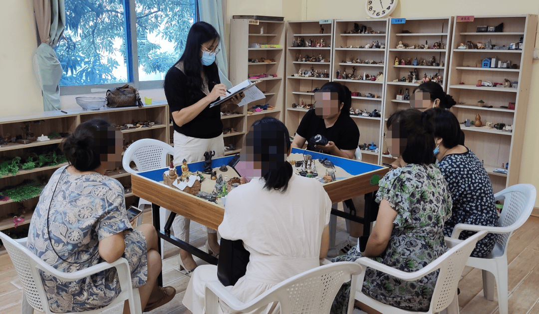 解决孩子问题,发展和完善心理的基础能力,就来玩沙盘吧!