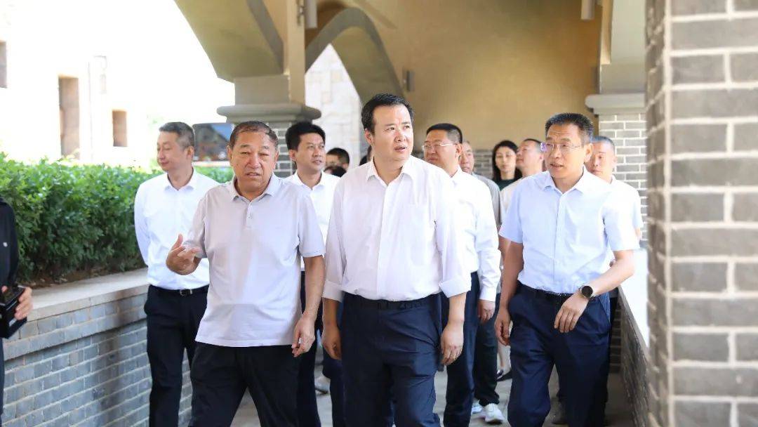 王兵带队在太谷实地体验太谷城市文旅形象业态群落