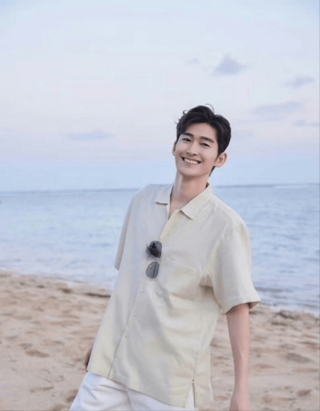 张翰的"油"与"帅",网友们的欢乐源泉!