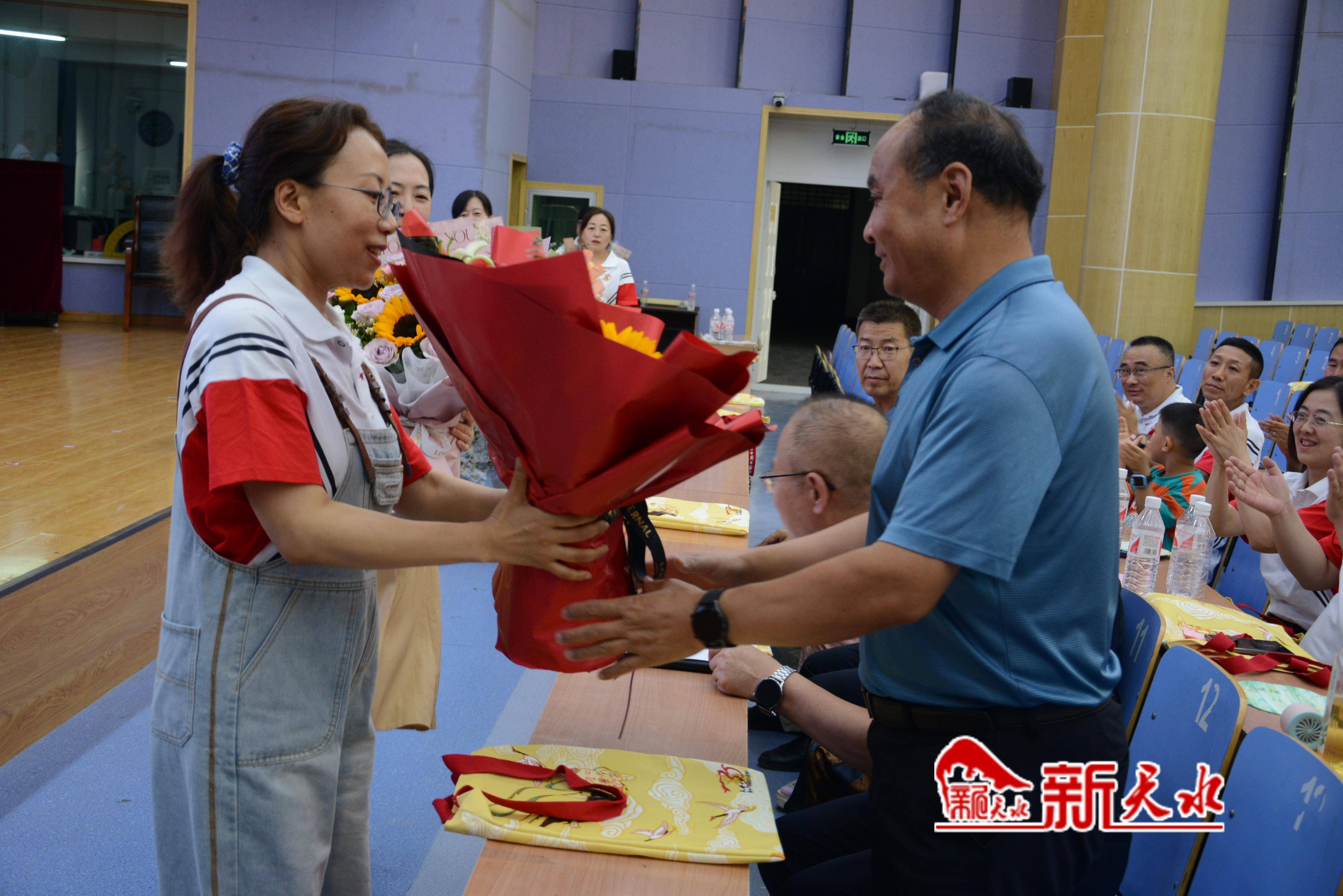 天水一中高九一级举行毕业三十周年聚会